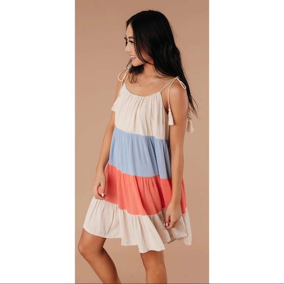 143 Story Color Block Tiered Mini Dress in Tan, Blue and Orange, Size Large - Picture 1 of 7